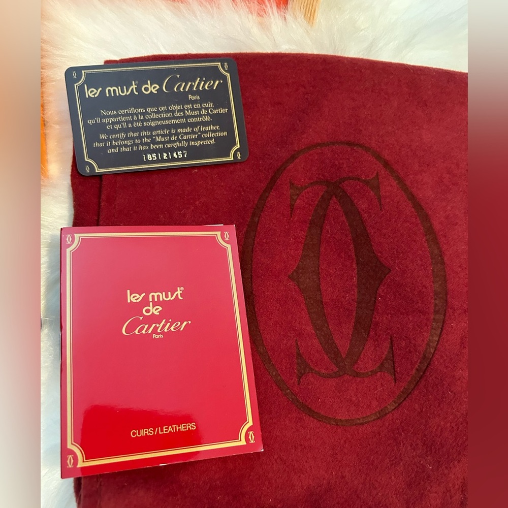 💯 Authentic Cartier bag & wallet bundle w/ original dust bag, authenticity card